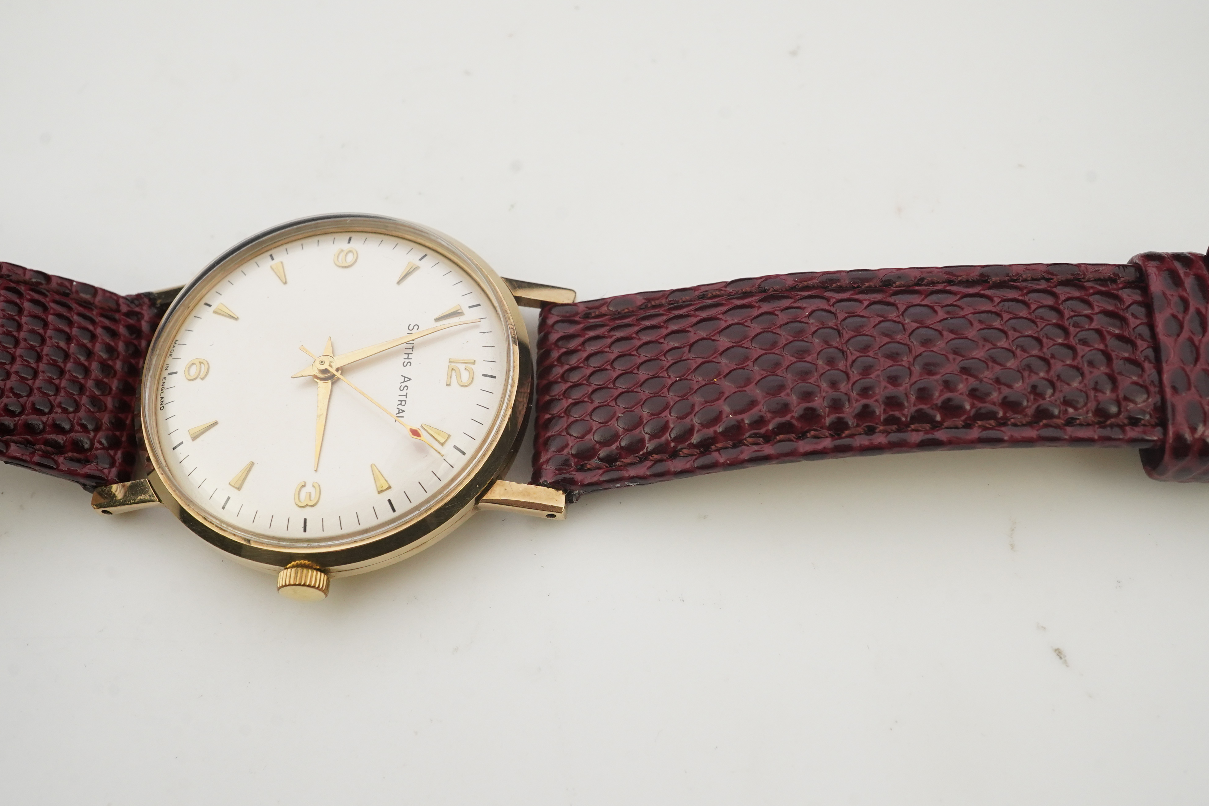 A gentleman's 1950's? 9ct gold Smiths Astral manual wind wrist watch, on a later associated Hirsch leather strap